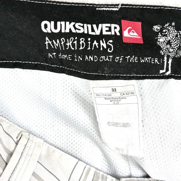 Quiksilver Mens 32 White Gray Plaid Amphibian Hybrid Stretch Board Beach Shorts - Picture 7 of 12